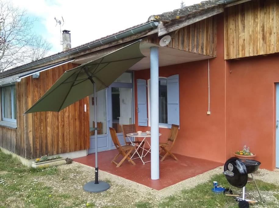 Bienvenue Au Gite De Claret Casseneuil Exterior foto